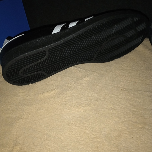 NWB Mens adidas Originals Superstar Shoe White/Black Size 12.5 - Picture 10 of 13